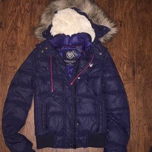 American Eagle Outfitters Puffer Size Small
